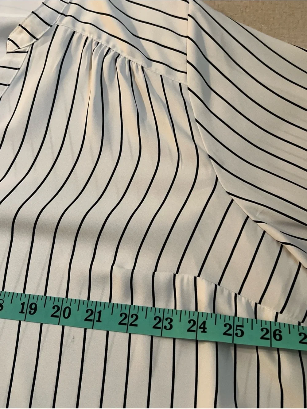 Torrid Harper Blouse Women's Size 3 Striped Print 3/4 Roll Tab Sleeve. - Picture 7 of 8